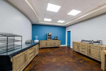 Clarion Hotel San Angelo Near Convention Center