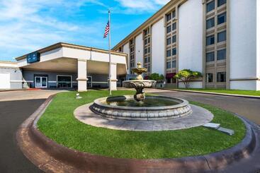 Clarion Hotel San Angelo Near Convention Center