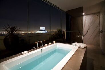 هتل Andaz West Hollywood, By Hyatt