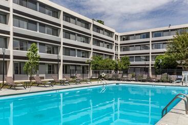 هتل Best Western Plus University Inn