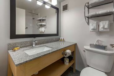 هتل Best Western Plus University Inn