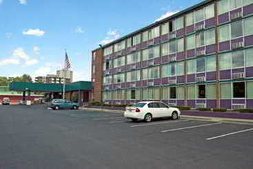 هتل Best Western Rensselaer Inn