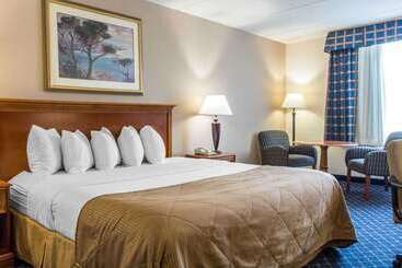 Clarion Hotel & Conference Center