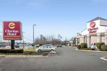 Clarion Hotel & Conference Center