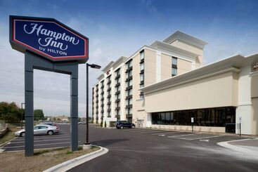 هتل Hampton Inn Green Bay Downtown