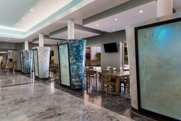 Clarion Hotel San Angelo Near Convention Center