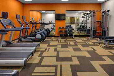 هتل Courtyard Atlanta Decatur Downtown/emory