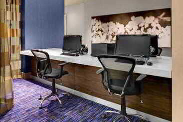 هتل Courtyard Atlanta Decatur Downtown/emory