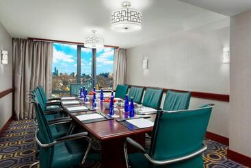Hotel Courtyard By Marriott Boston Cambridge
