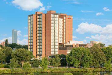 Hotel Courtyard By Marriott Boston Cambridge