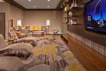 هتل Courtyard By Marriott Philadelphia City Avenue