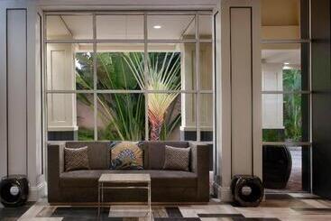 هتل La Concha Key West, Autograph Collection