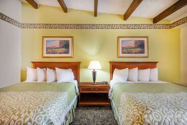 هتل Days Inn By Wyndham Rutland/killington Area