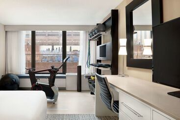 هتل Doubletree By Hilton  Chicago  Magnificent Mile