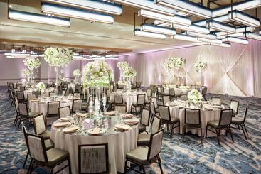 هتل Doubletree By Hilton  Chicago  Magnificent Mile