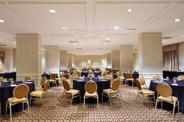 هتل Doubletree By Hilton Washington Dc   Crystal City