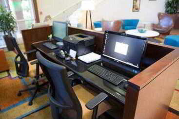 هتل Fairfield Inn And Suites By Marriott San Jose Airport