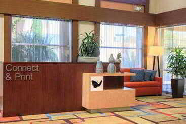 هتل Fairfield Inn And Suites By Marriott San Jose Airport