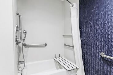 هتل Fairfield Inn And Suites By Marriott San Jose Airport