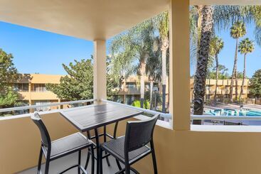 هتل Fairfield Inn And Suites By Marriott San Jose Airport