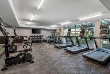 هتل Fairfield Inn And Suites By Marriott San Jose Airport
