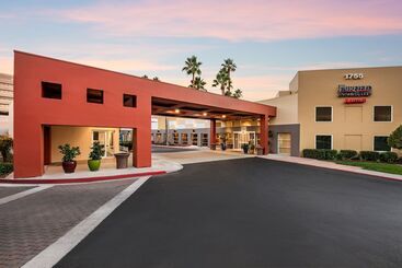 هتل Fairfield Inn And Suites By Marriott San Jose Airport