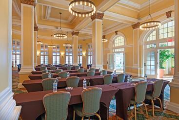 هتل Grand Galvez Resort, Autograph Collection