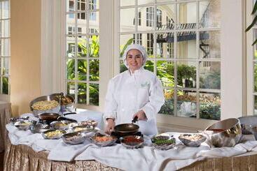 هتل Grand Galvez Resort, Autograph Collection