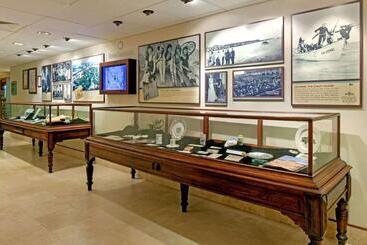 هتل Grand Galvez Resort, Autograph Collection