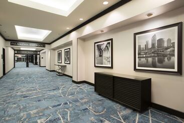 هتل Hilton Tampa Downtown