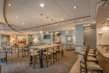 هتل Holiday Inn Arlington At Ballston, An Ihg