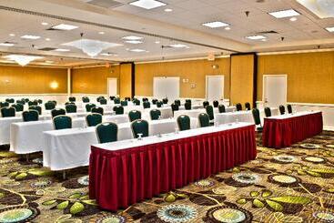 هتل Holiday Inn Arlington At Ballston, An Ihg
