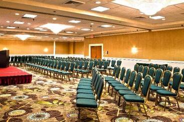 هتل Holiday Inn Arlington At Ballston, An Ihg