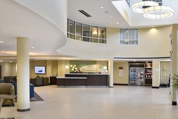 هتل Holiday Inn Canton Belden Village, An Ihg