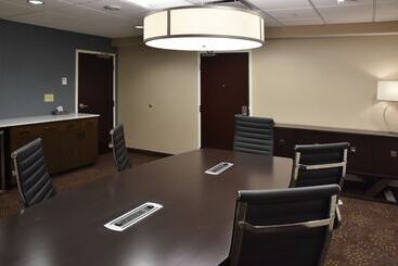هتل Holiday Inn Canton Belden Village, An Ihg
