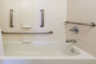 هتل Holiday Inn Charleston Riverview, An Ihg
