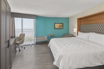 هتل Holiday Inn Charleston Riverview, An Ihg