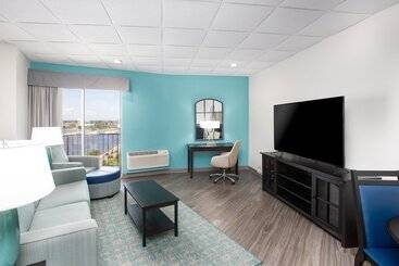 هتل Holiday Inn Charleston Riverview, An Ihg