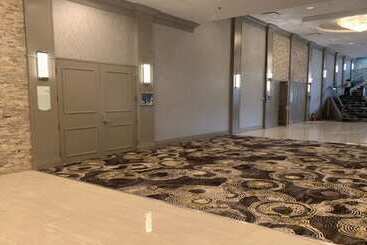 هتل Holiday Inn Chicago North Shore, An Ihg