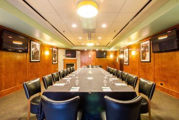 هتل Holiday Inn Chicago North Shore, An Ihg