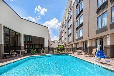 هتل Holiday Inn Houston Sw Near Sugar Land, An Ihg