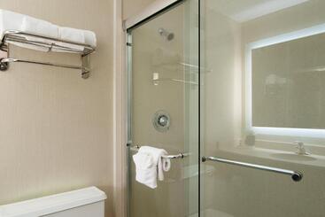 هتل Holiday Inn Nashville Vanderbilt, An Ihg