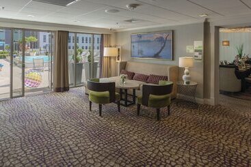 هتل Holiday Inn New Orleans Downtown Superdome, An Ihg