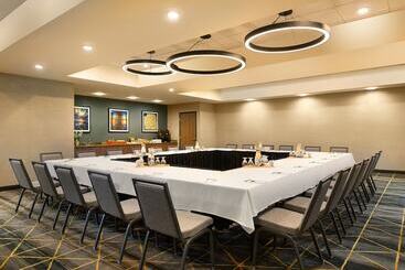 هتل Holiday Inn Oakland Airport, An Ihg