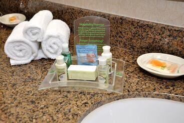 هتل Holiday Inn Oakland Airport, An Ihg
