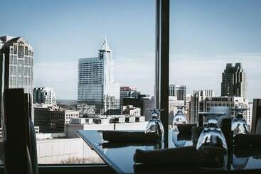 هتل Holiday Inn Raleigh Downtown, An Ihg
