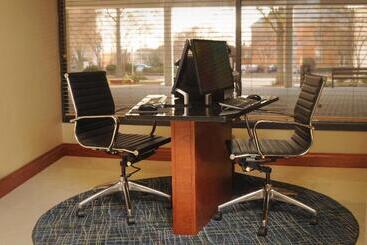 هتل Holiday Inn Raleigh Downtown, An Ihg