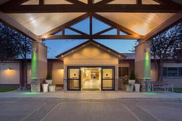 هتل Holiday Inn Riverton Convention Center, An Ihg