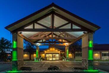 هتل Holiday Inn Riverton Convention Center, An Ihg