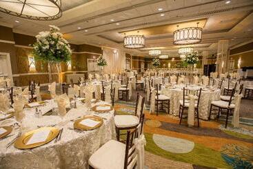 هتل Holiday Inn San Antonio Riverwalk, An Ihg
